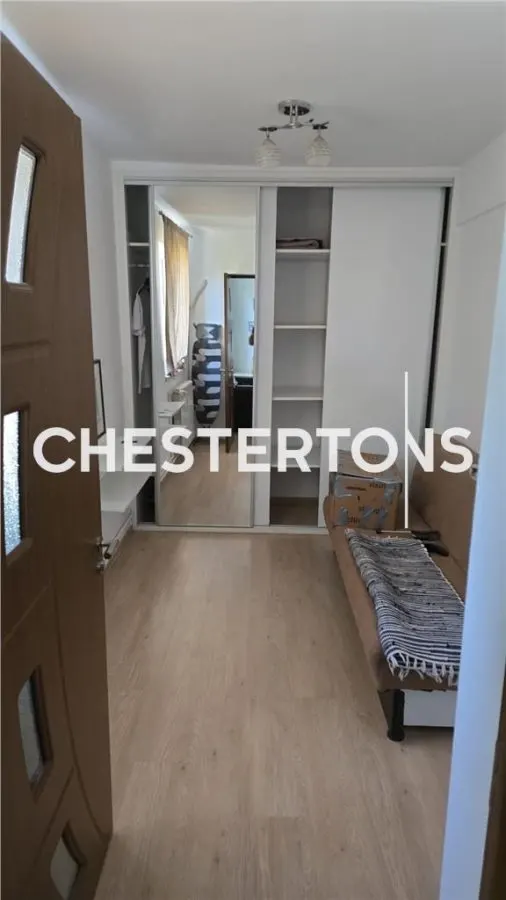 Apartamento de 3 Dormitorios Semiseparado, Zona Bratianu, Constanta - foto 3