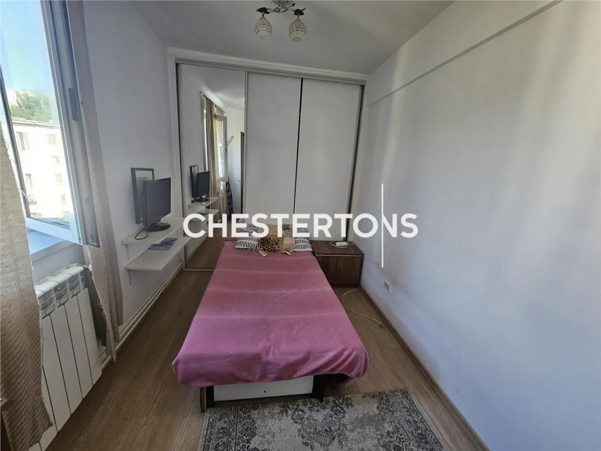 Apartamento de 3 Dormitorios Semiseparado, Zona Bratianu, Constanta - foto 4