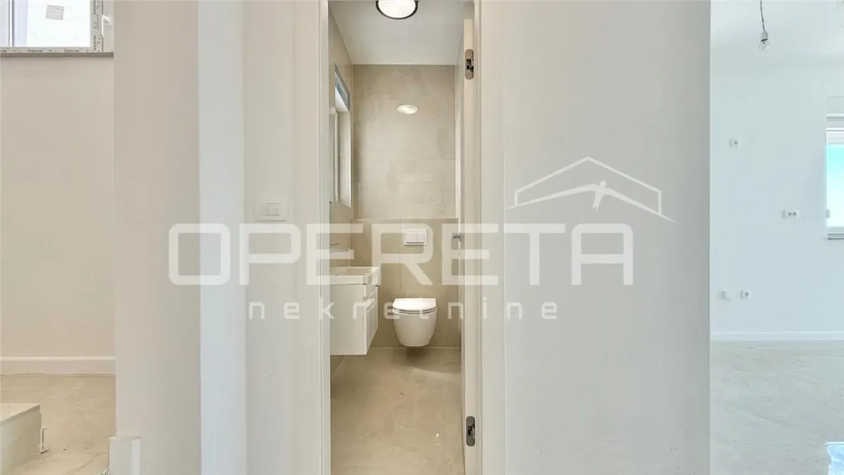 Apartamento de Dos Dormitorios en Venta en Starigrad, Croacia - foto 4