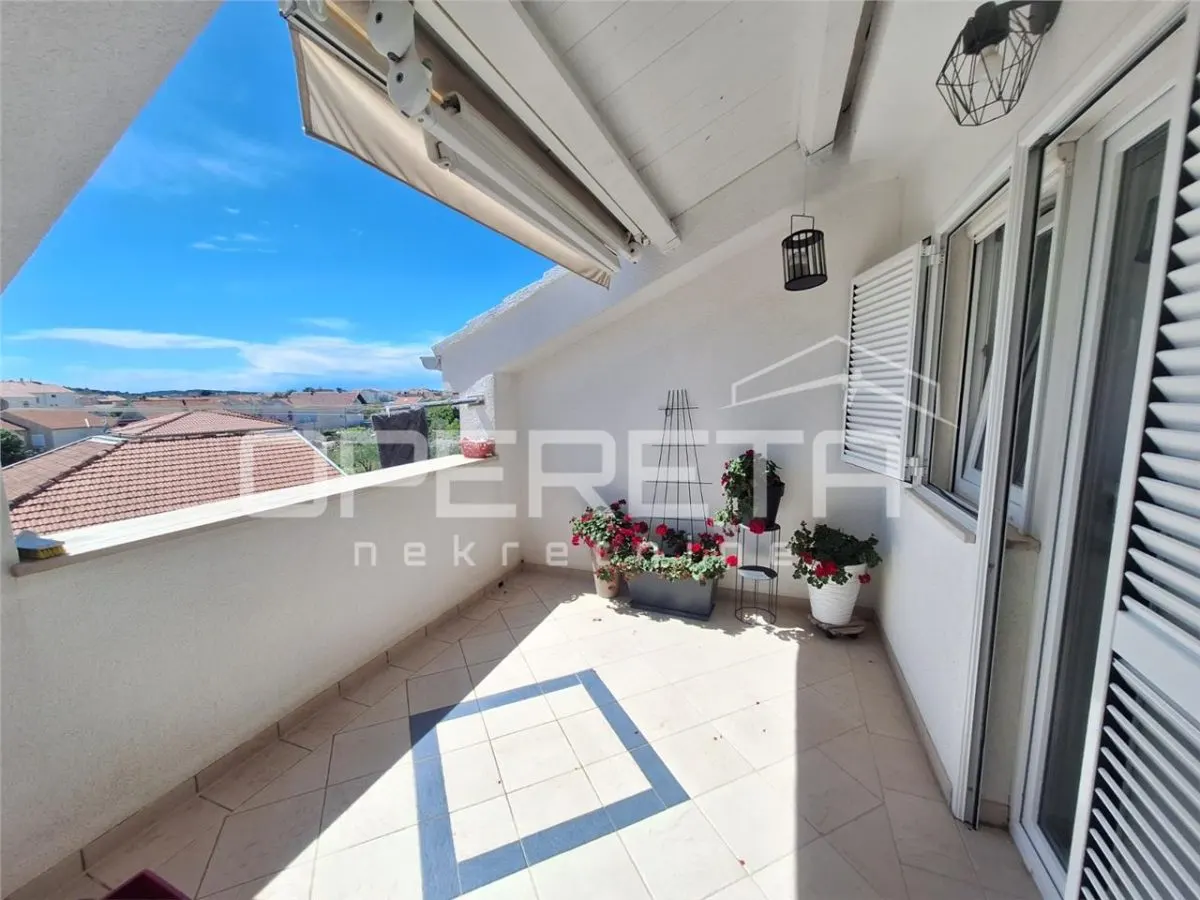 Appartement de Trois Chambres à Vendre à Vodice, Croatie - foto 4