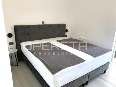 Appartement Trois Pièces à Vendre à Vodice, Srima - foto 8