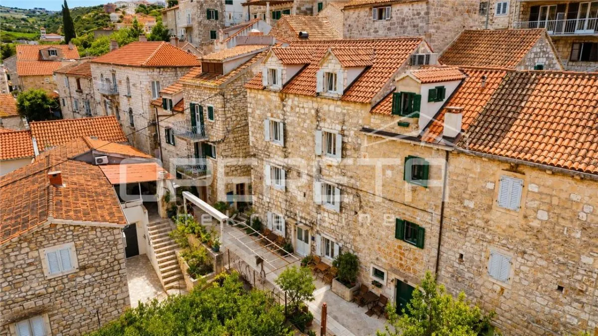 Appartement en pierre à vendre à Hvar, Croatie - foto 3