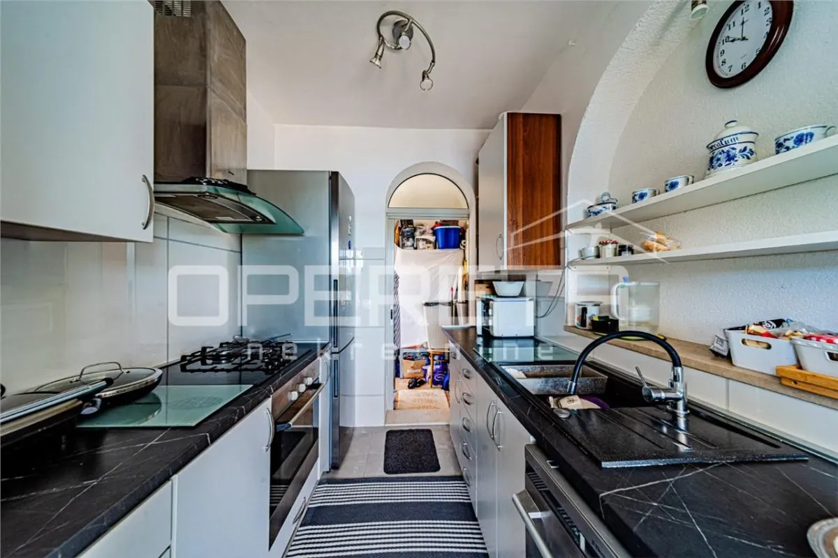 Two Seafront Residential Units with Garden and Terraces, Korcula - foto 11