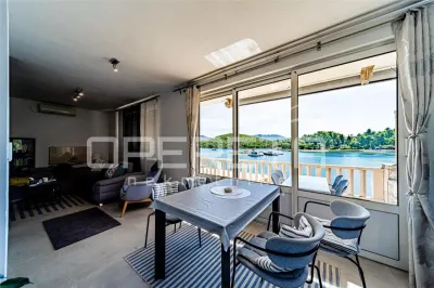 Two Seafront Residential Units with Garden and Terraces, Korcula - foto 13