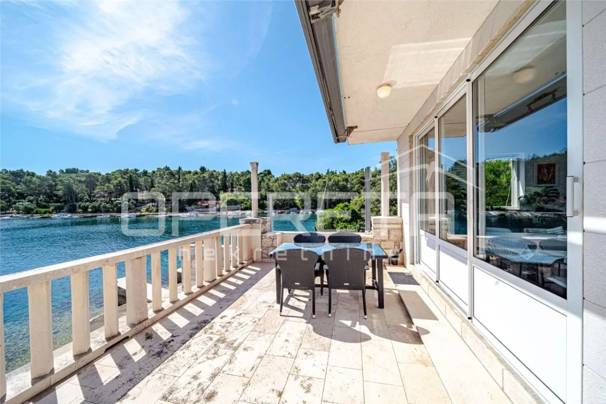 Two Seafront Residential Units with Garden and Terraces, Korcula - foto 21