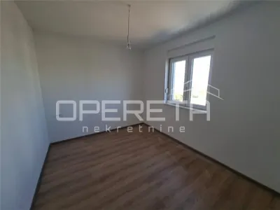 Apartamento de Dos Dormitorios en Venta en Okrug Gornji, Croacia - foto 7