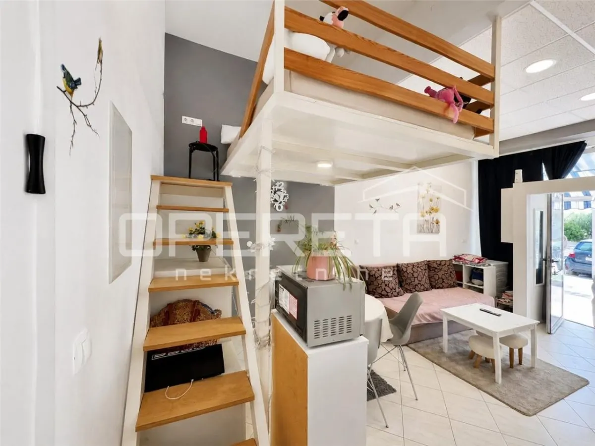 Apartment for Sale in Croatia, Omišalj - foto 3