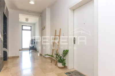 Apartamento de Tres Dormitorios en Venta en Zagreb, Maksimir - foto 17