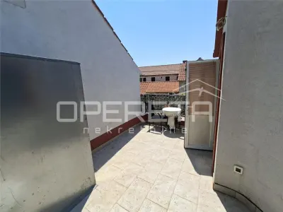 Apartamento de Dos Plantas en Venta en Varoš, Split, Croacia - foto 4