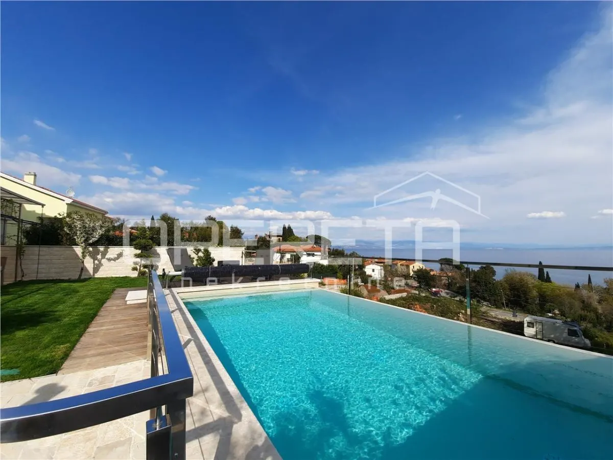 Apartment for Sale in Croatia, Lovran - foto 8