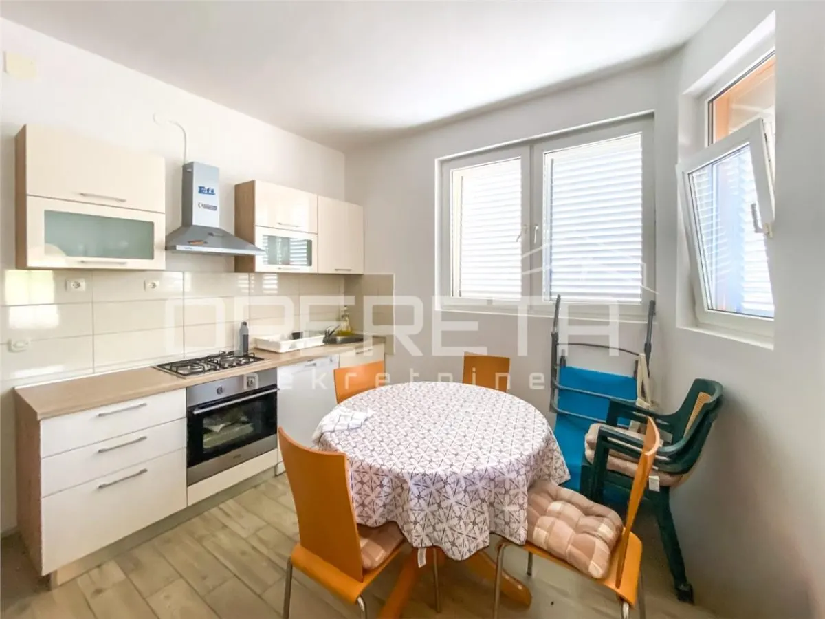 Apartamento en Planta Baja en Venta en Vodice, Croacia - foto 4