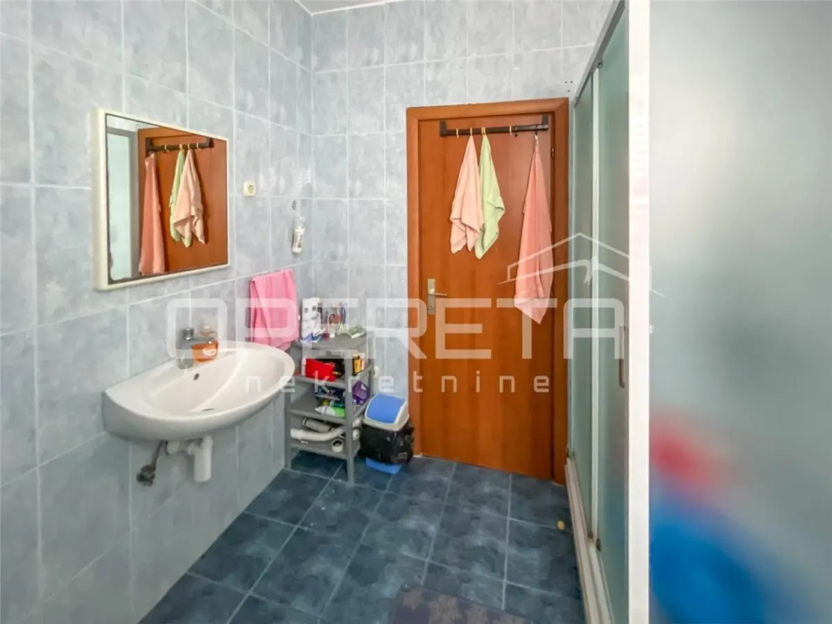 Apartamento en Planta Baja en Venta en Vodice, Croacia - foto 10