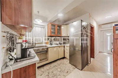 Apartament de vanzare in Croatia, Supetar - foto 6