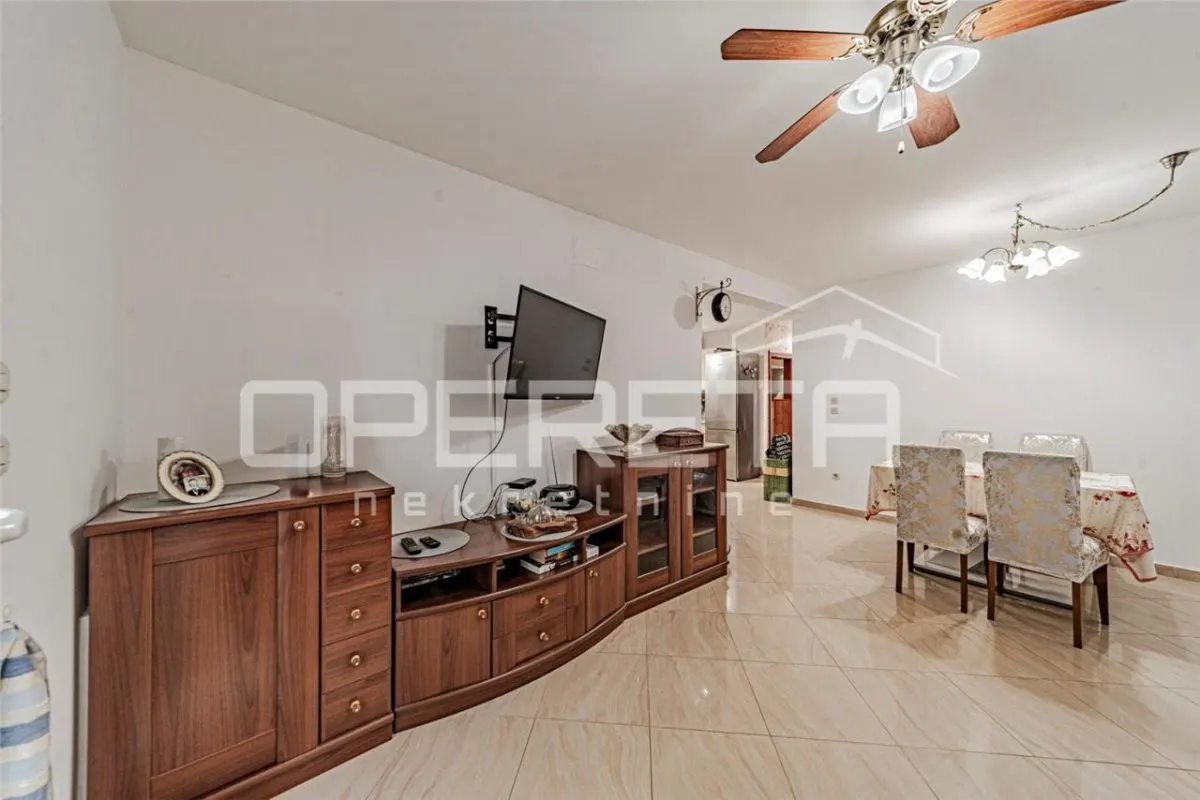 Apartament de vanzare in Croatia, Supetar - foto 8
