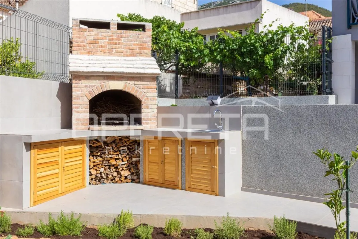 Apartamento de Lujo en Planta Baja en Venta en Komiza, Croacia - foto 18