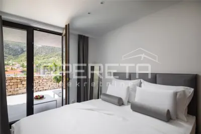 Apartamento de Lujo en Planta Baja en Venta en Komiza, Croacia - foto 5