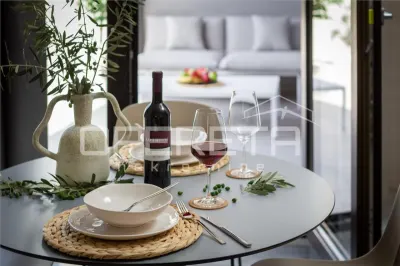 Apartamento de Lujo en Planta Baja en Venta en Komiza, Croacia - foto 9