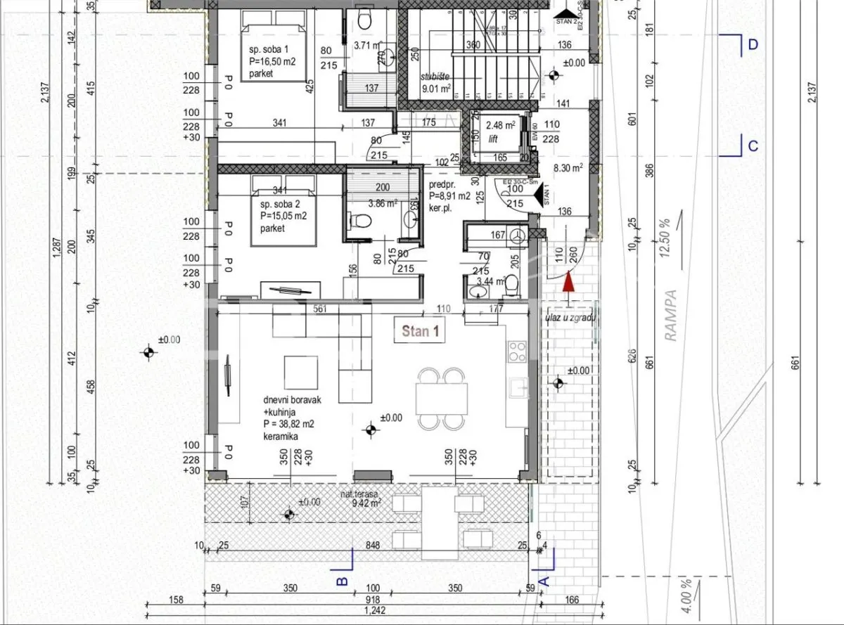 Apartamento de lujo con jardín en planta baja en venta en Rovinj, Croacia - foto 2