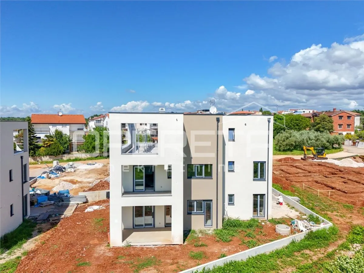 Apartamento en Venta en Porec, Croacia - foto 3