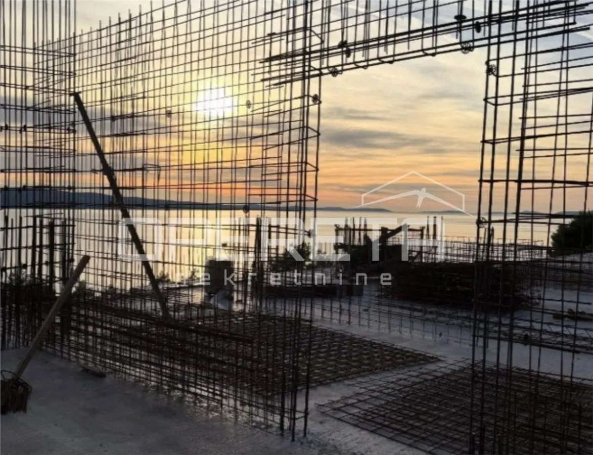 克罗地亚欧米什莱德三卧室公寓待售 - foto 16