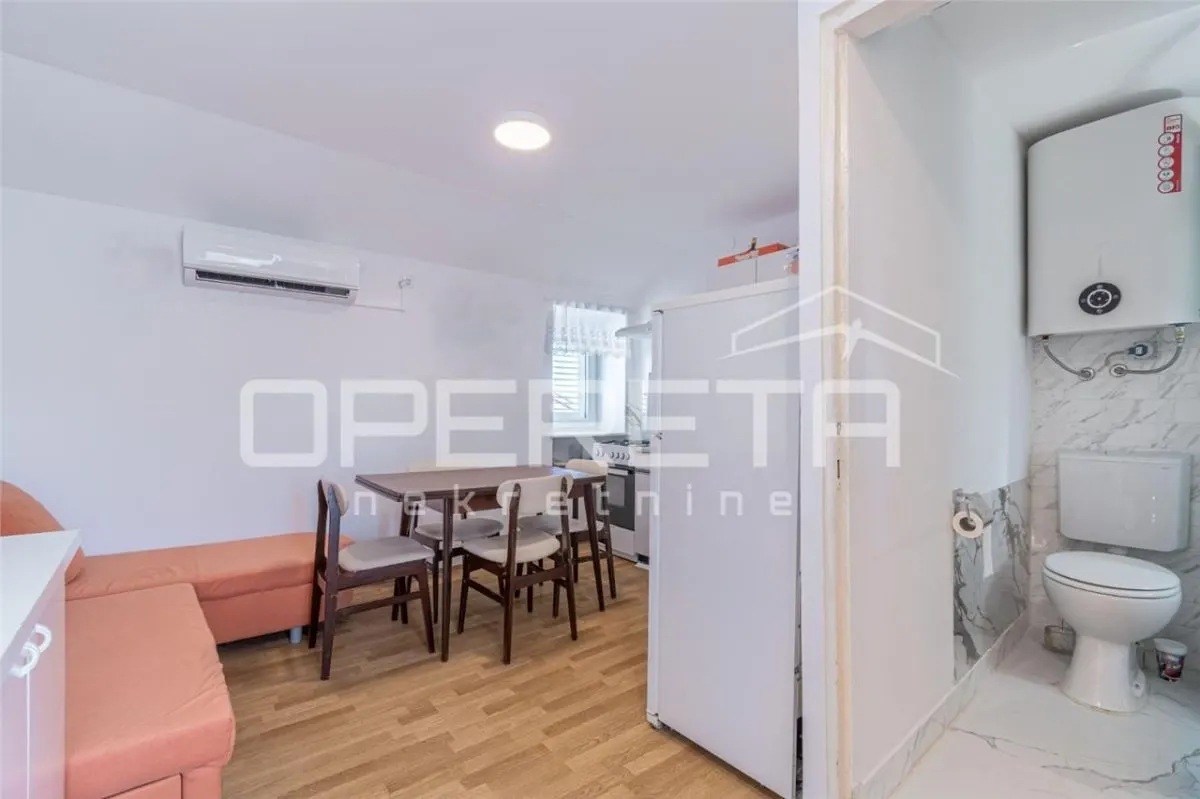 Apartamento de 1.5 Habitaciones en Venta en Rovinj, Croacia – Centro - foto 8