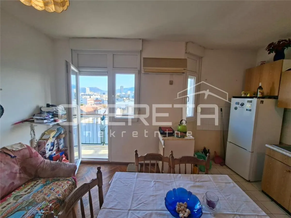 Ático en Venta en Split, Croacia – Vistas al Mar y la Ciudad - foto 3