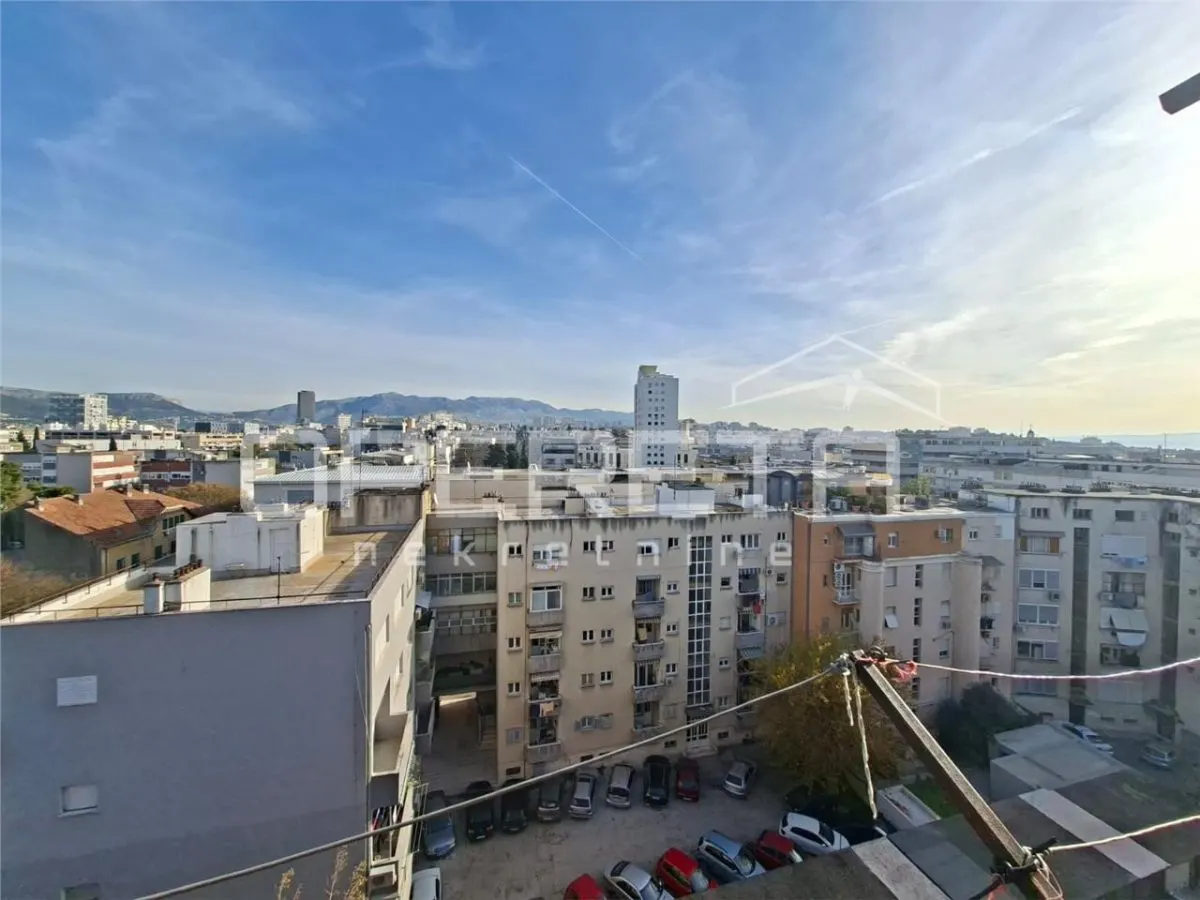 Ático en Venta en Split, Croacia – Vistas al Mar y la Ciudad - foto 7