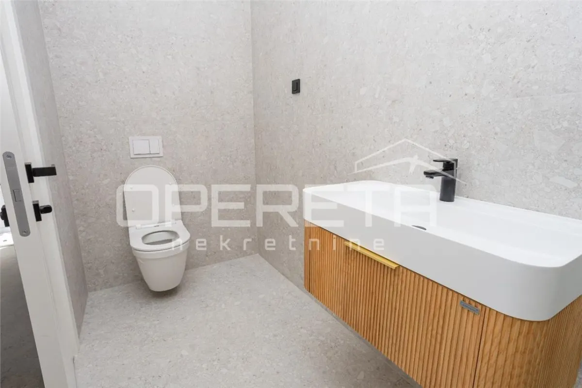克罗地亚诺瓦利亚带花园的2卧室公寓出售 - foto 7