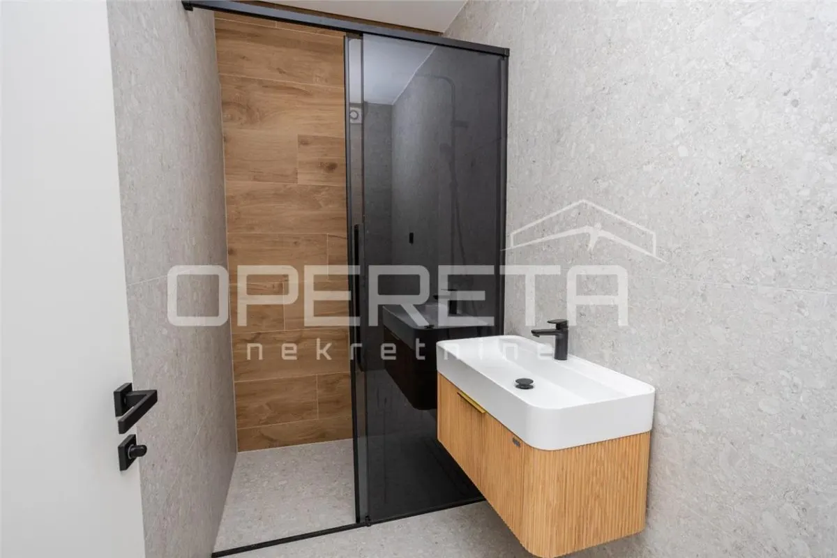 克罗地亚诺瓦利亚带花园的2卧室公寓出售 - foto 10