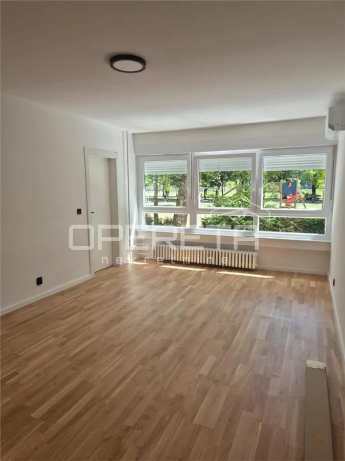 Apartamento de Dos Dormitorios en Venta en Utrine, Zagreb - foto 1