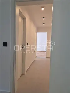 Apartamento de Dos Dormitorios en Venta en Utrine, Zagreb - foto 12