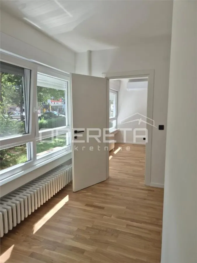 Apartamento de Dos Dormitorios en Venta en Utrine, Zagreb - foto 4