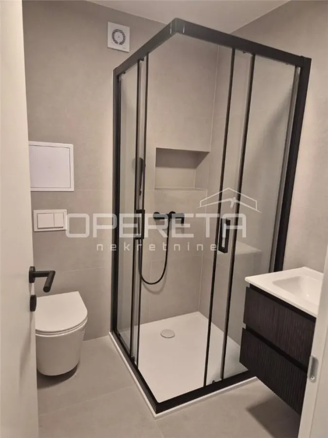 Apartamento de Dos Dormitorios en Venta en Utrine, Zagreb - foto 5