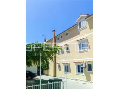 克罗地亚沃迪切一楼公寓，配花园及改建车库 - foto 23