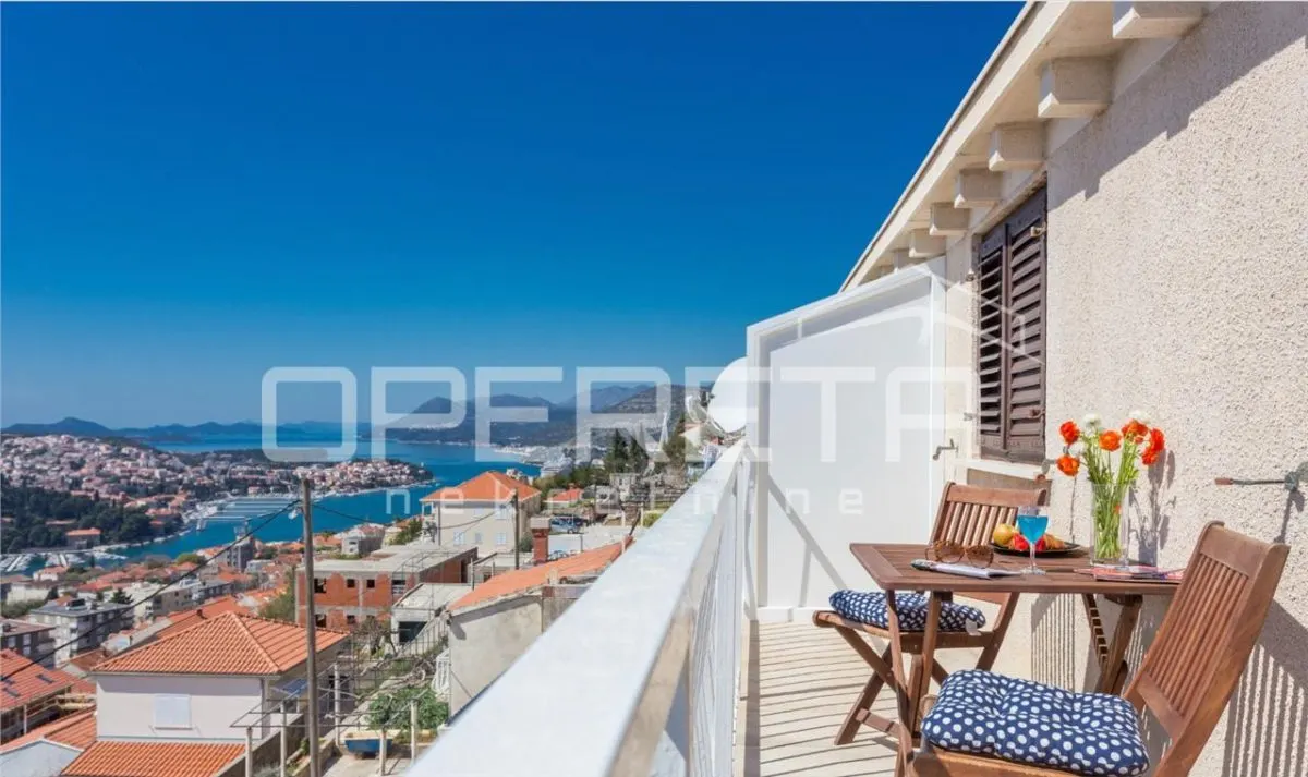Two Independent Apartments for Sale in Dubrovnik, Croatia - foto 1