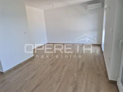 克罗地亚帕什曼岛内维沙讷底楼两卧室公寓出售 - foto 6