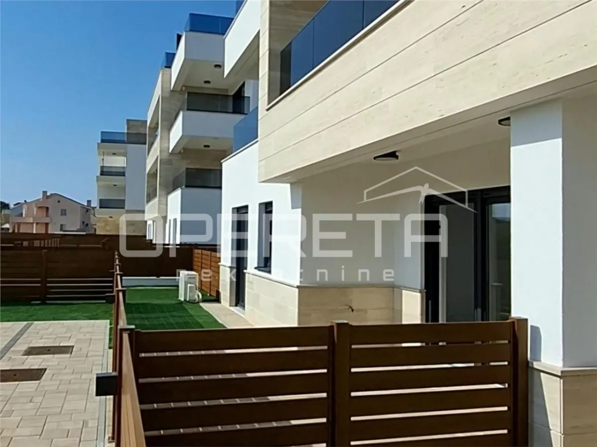 Luxury Apartment for Sale in Croatia, Privlaka - foto 2