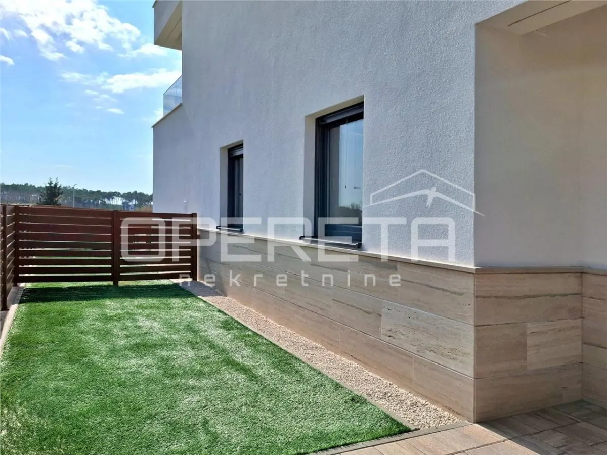 Luxury Apartment for Sale in Croatia, Privlaka - foto 17