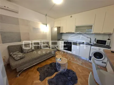 Appartement à Vendre à Split, Croatie - Blatine - Split