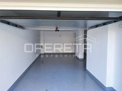 扎达尔两卧室公寓，含商业空间、花园和车库 - foto 17