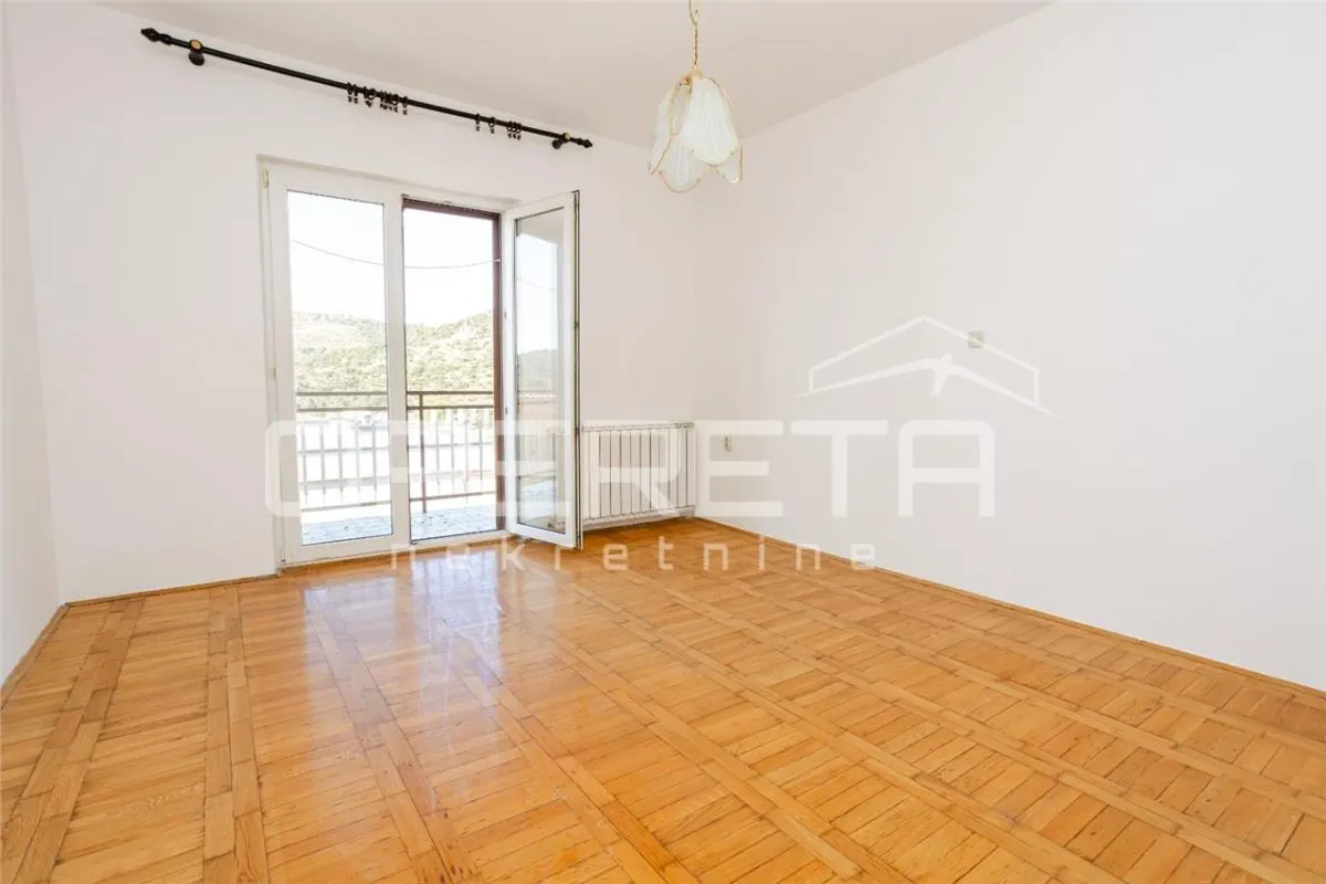 Three-Bedroom Apartment for Sale in Šibenik, Croatia - foto 10