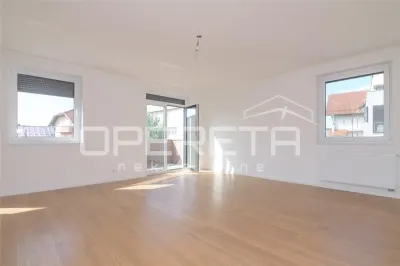 Apartamento de Cuatro Dormitorios en Venta en Zagreb, Croacia - foto 4
