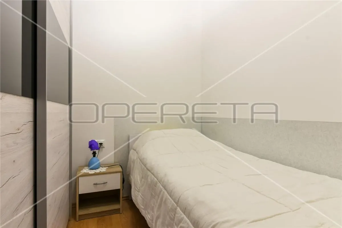 Appartement à Louer à Zagreb, Croatie - foto 3