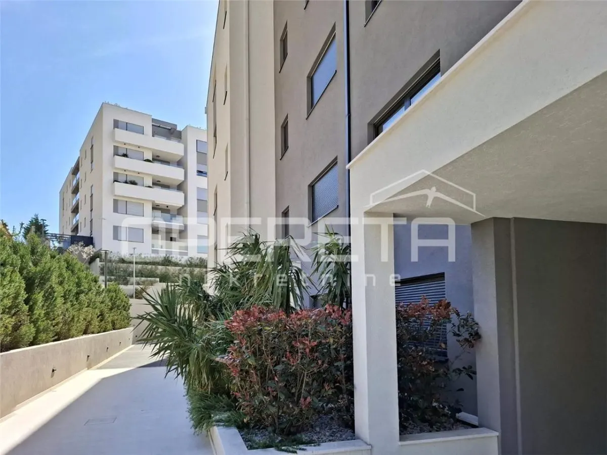 Apartament de vanzare in Croatia, Makarska - foto 17