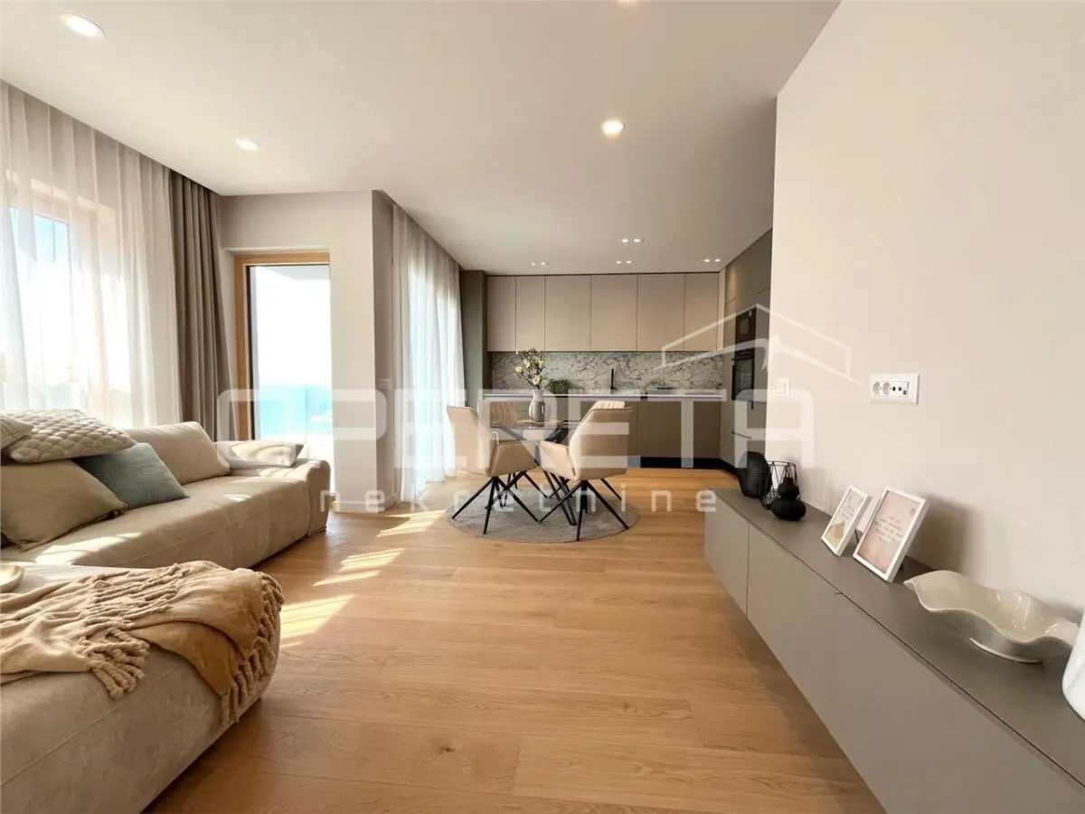 Apartament de vanzare in Croatia, Makarska - foto 16