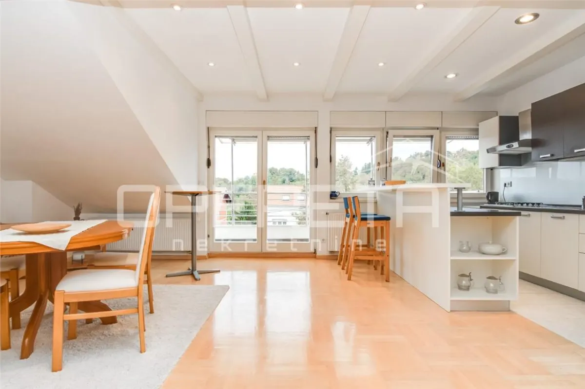 Apartamento en Venta en Zagreb, Croacia - foto 2