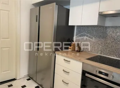 Apartamento de Tres Dormitorios en Alquiler en Zagreb, Plaza Iblerov - foto 5