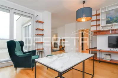 Apartamento de Cuatro Dormitorios en Venta en Samobor, Croacia - foto 3