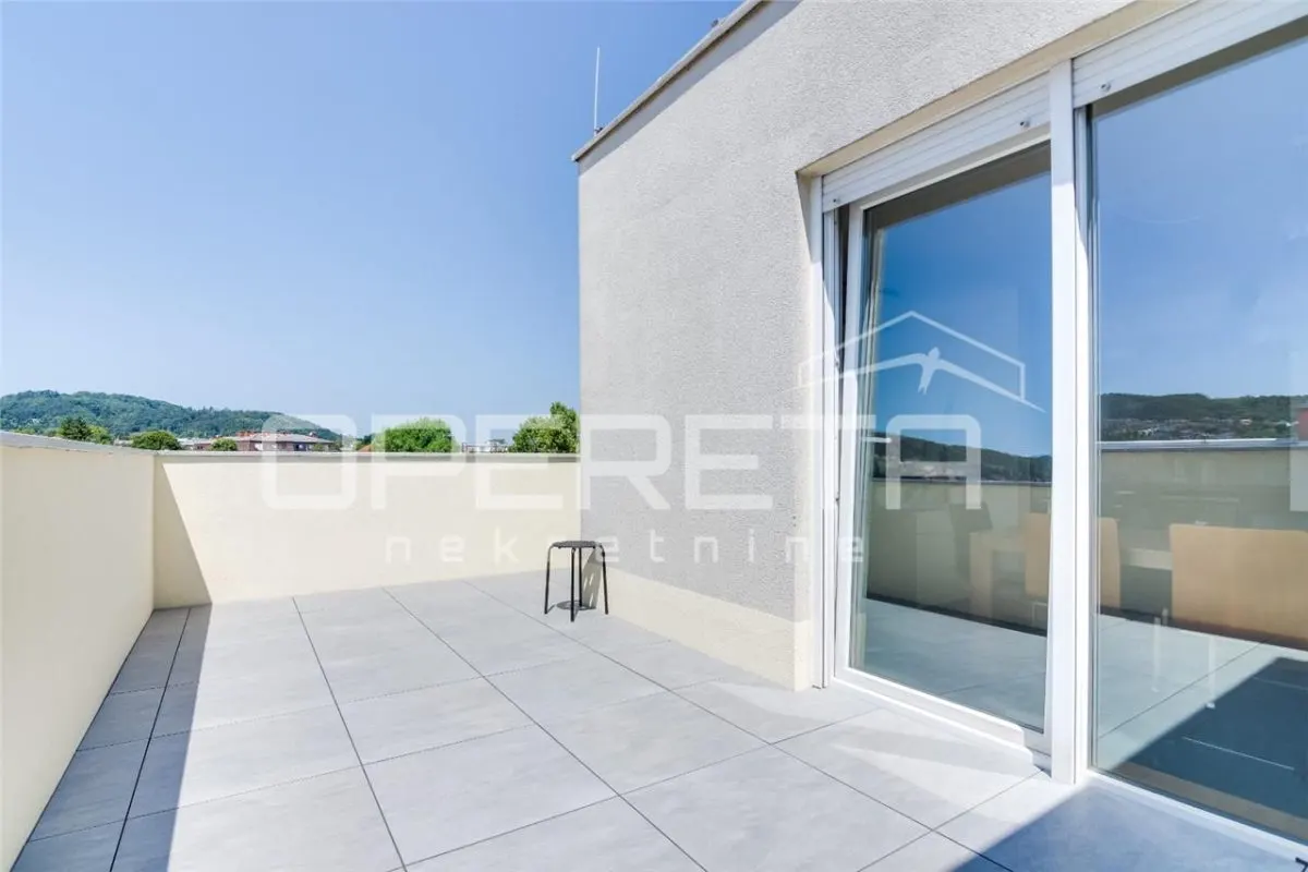 Apartamento de Cuatro Dormitorios en Venta en Samobor, Croacia - foto 21