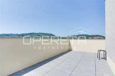 Apartamento de Cuatro Dormitorios en Venta en Samobor, Croacia - foto 22